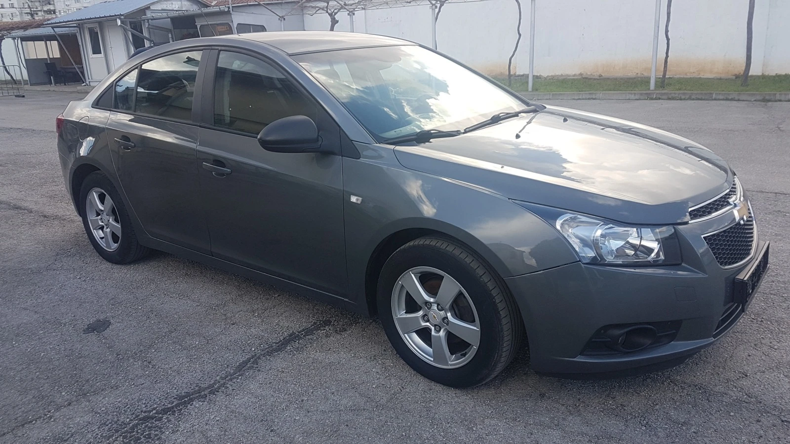 Chevrolet Cruze 1.8 i GPL 141кс - изображение 2