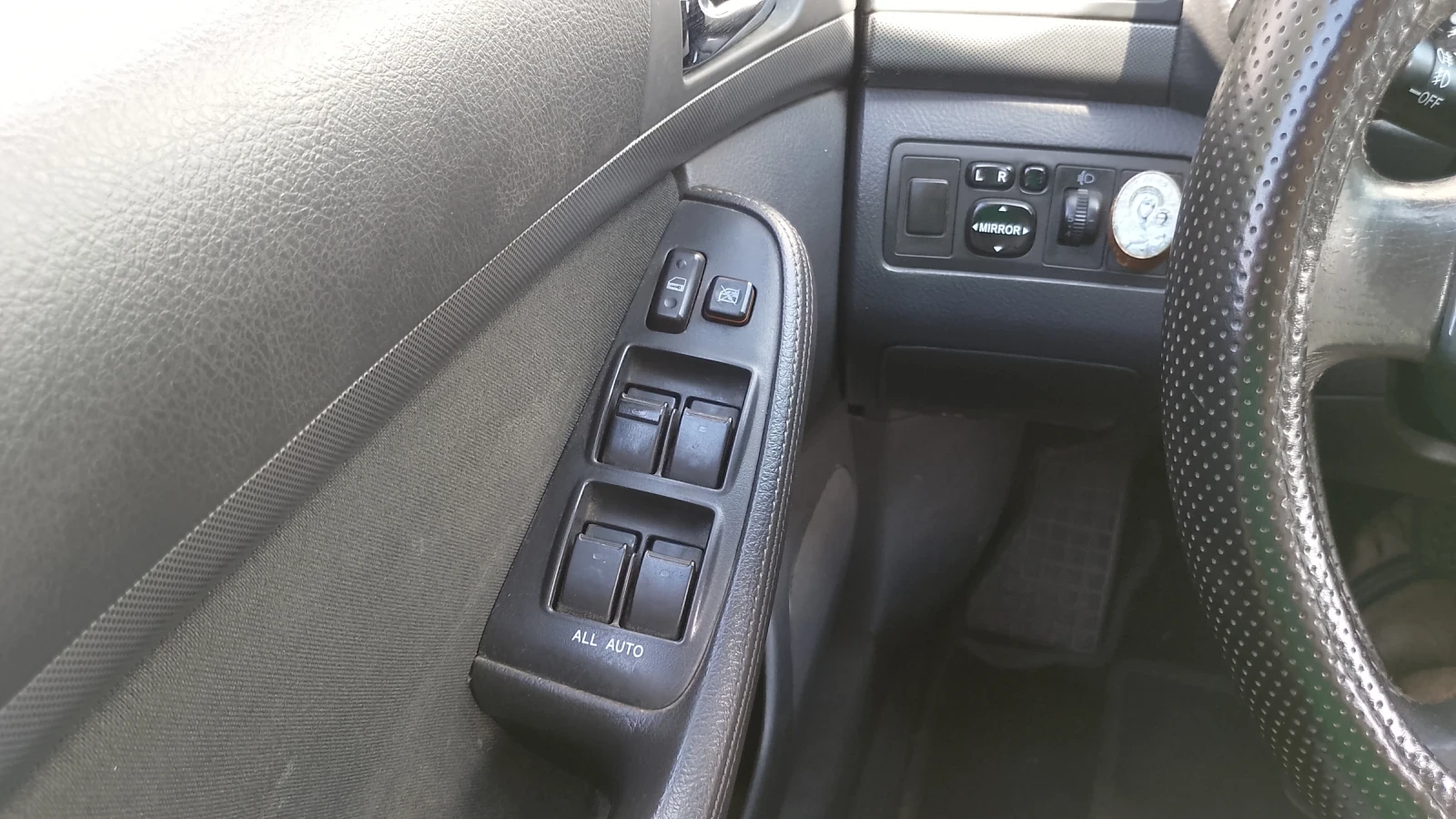 Toyota Avensis D4D - изображение 10