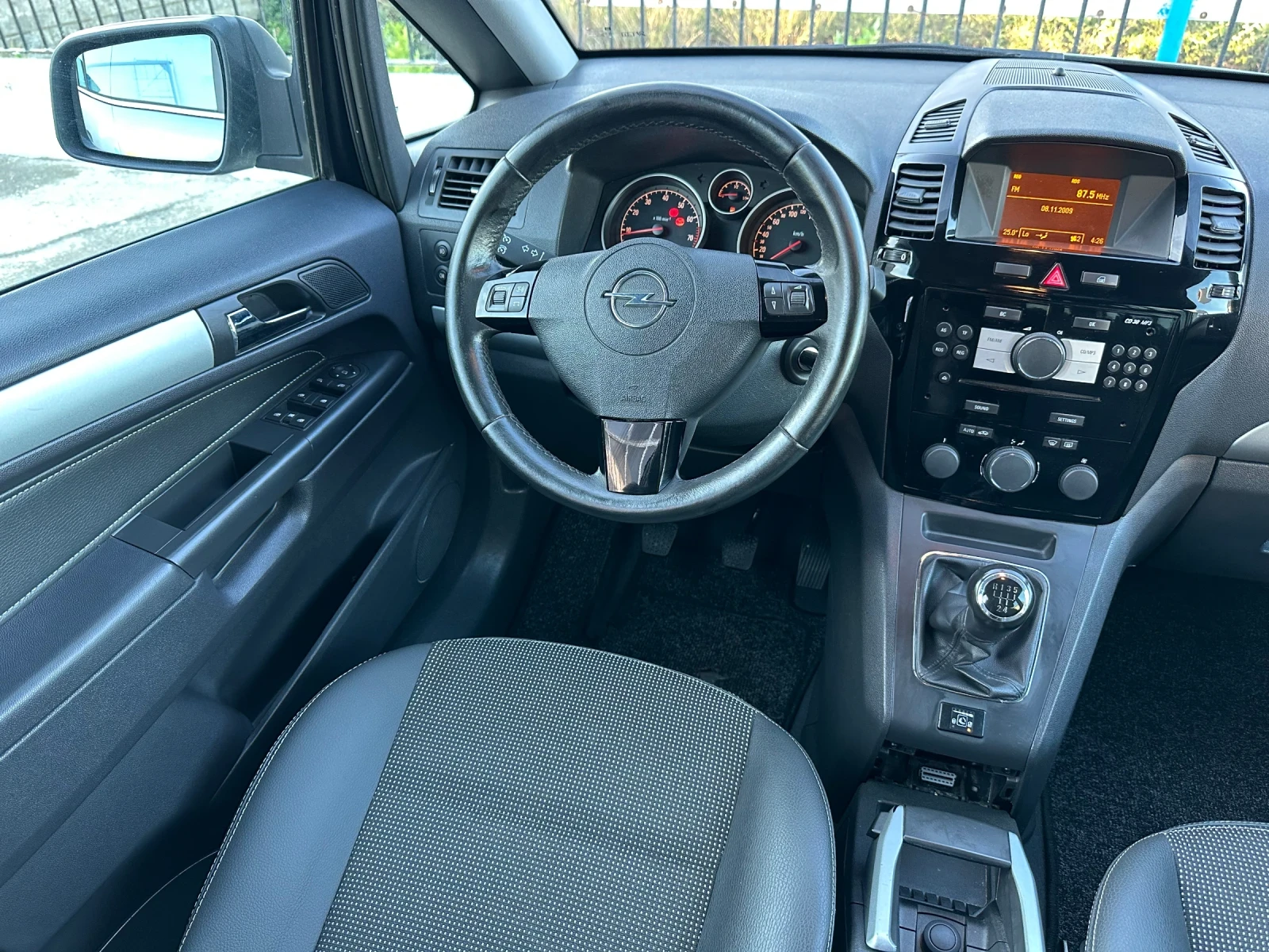Opel Zafira 1.8 Innovation ГАЗ/Бензин - изображение 8