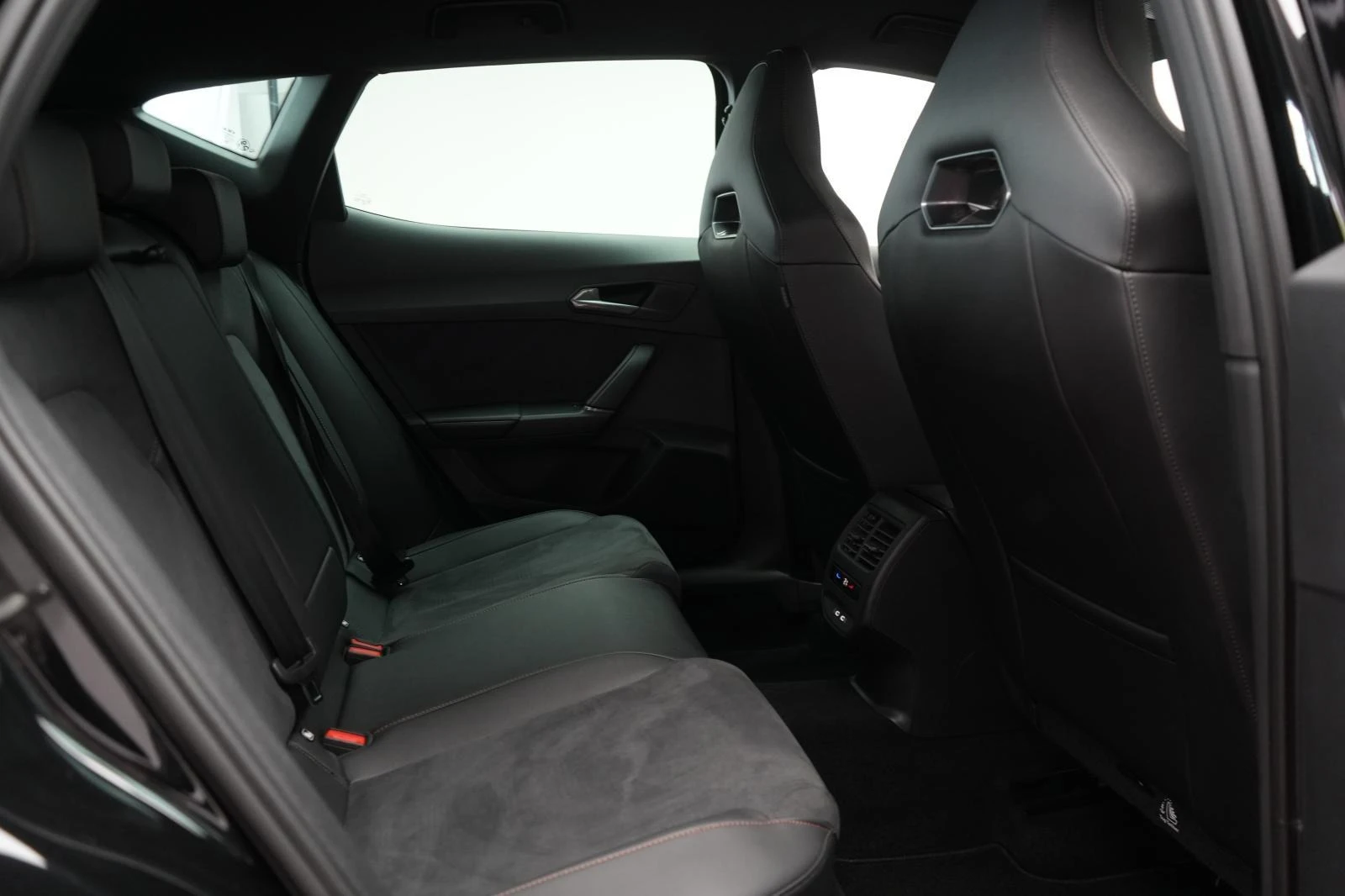 Cupra Formentor VZ 4DRIVE 2.0 TSI CAMERA FRONT-ASSIST | Mobile.bg � ����������� 14