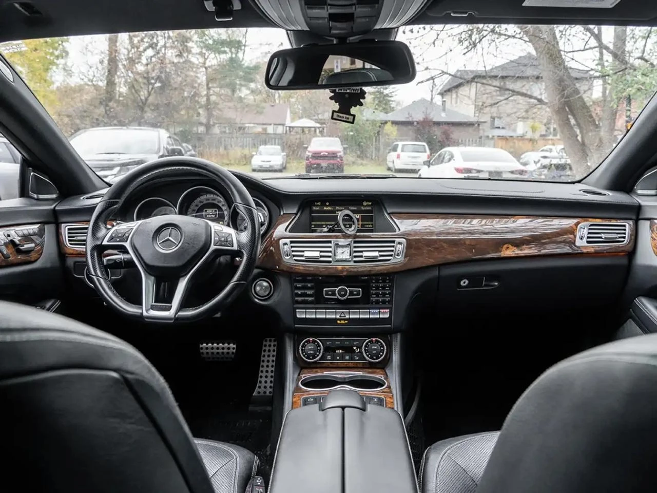 Mercedes-Benz CLS 550 AMG �����* �����* H&K* �������* ������� | Mobile.bg � ����������� 17