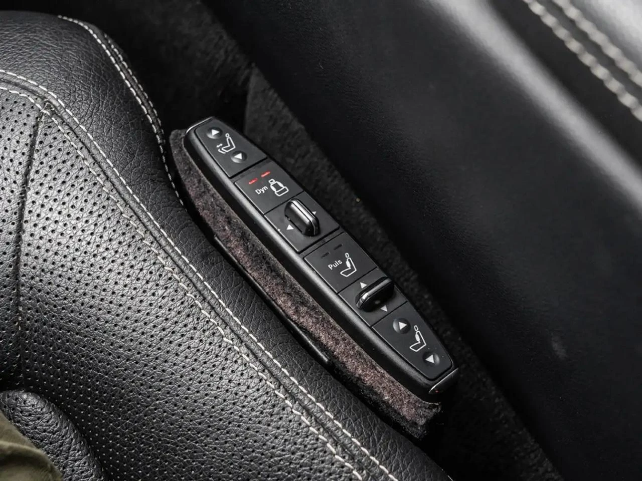 Mercedes-Benz CLS 550 AMG Пакет* Обдух* H&K* Шибедах* Подгрев - изображение 8