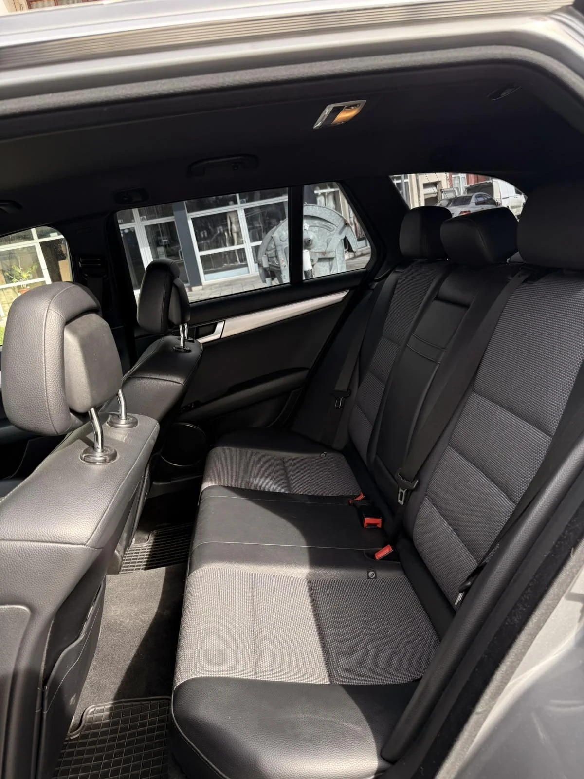 Mercedes-Benz C 220 C 220 CDI  - изображение 9