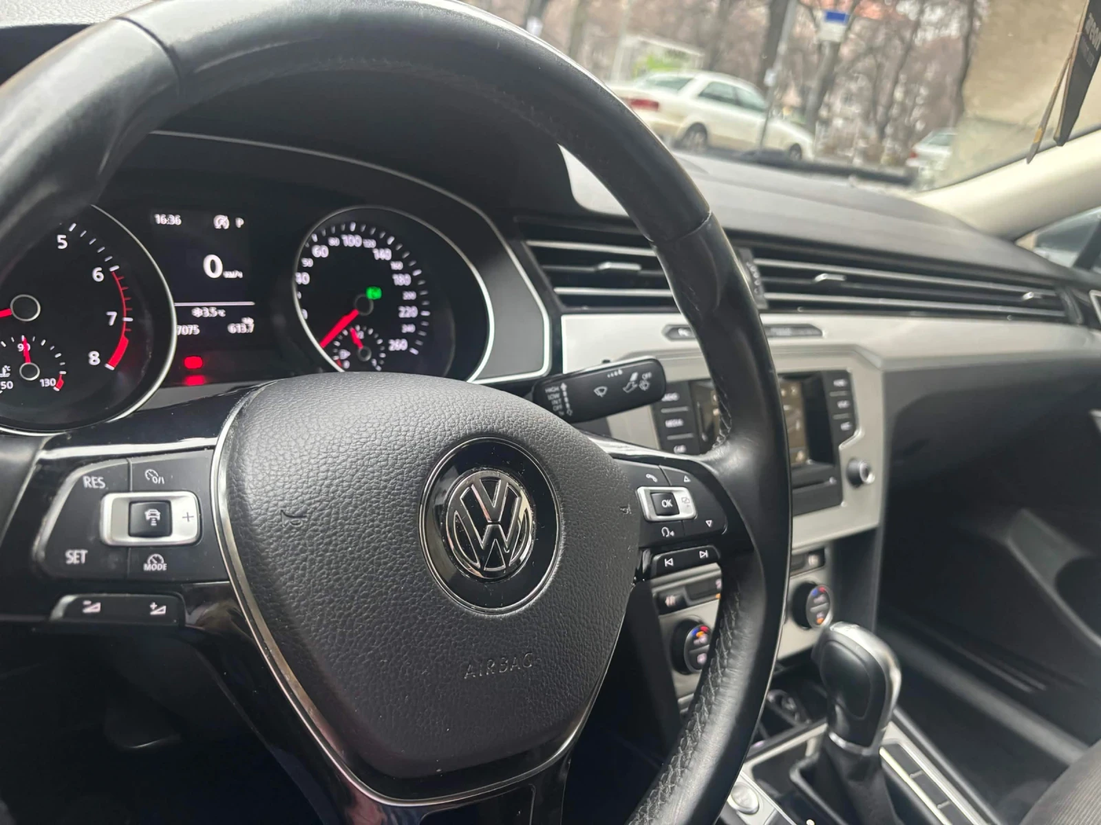 VW Passat 1.8 | Mobile.bg � ����������� 7