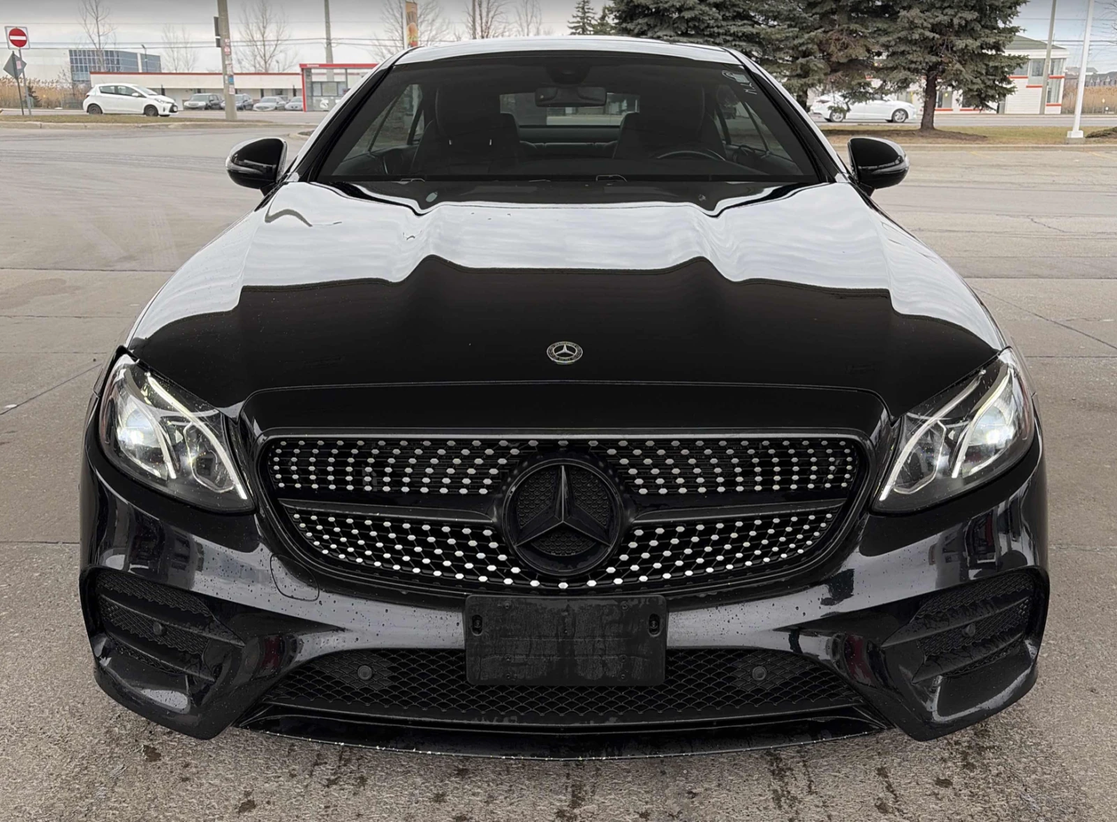 Mercedes-Benz E 400 4MATIC* КОжа* Подгрев* Кейлес* Blind Spot* ВИДЕО, снимка 6 - Автомобили и джипове - 53988986