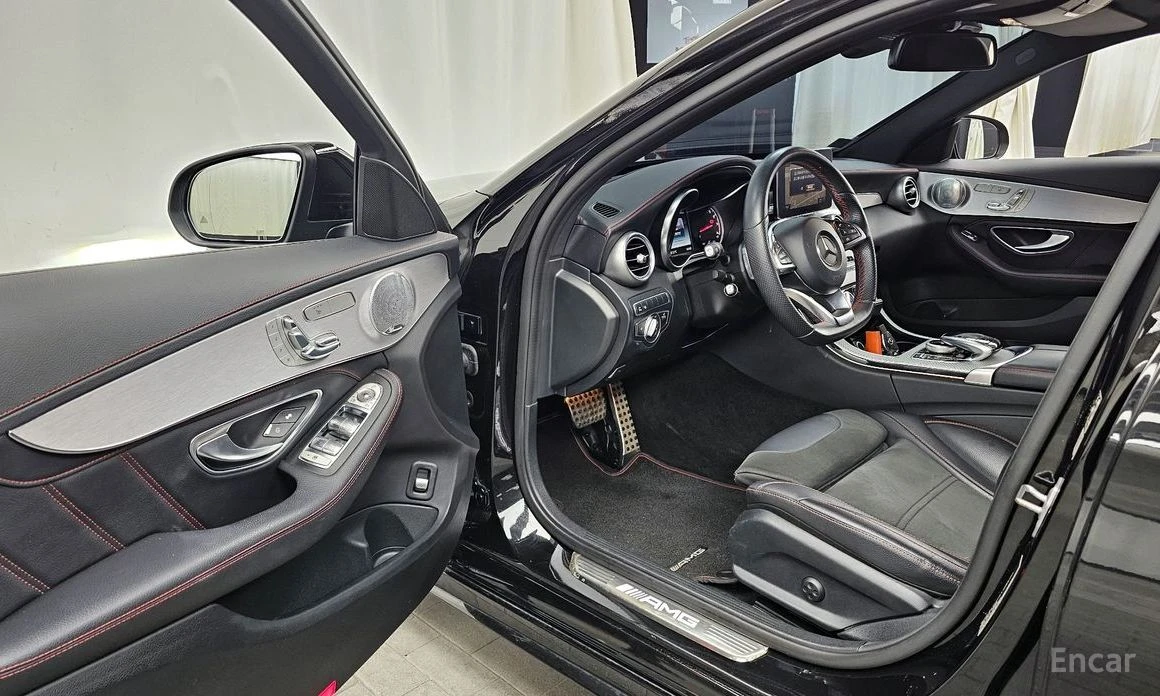 Mercedes-Benz C 43 AMG 4MATIC* HEAD-UP* BURMESTER* ПАНОРАМА* КЕЙЛЕС, снимка 8 - Автомобили и джипове - 54009592