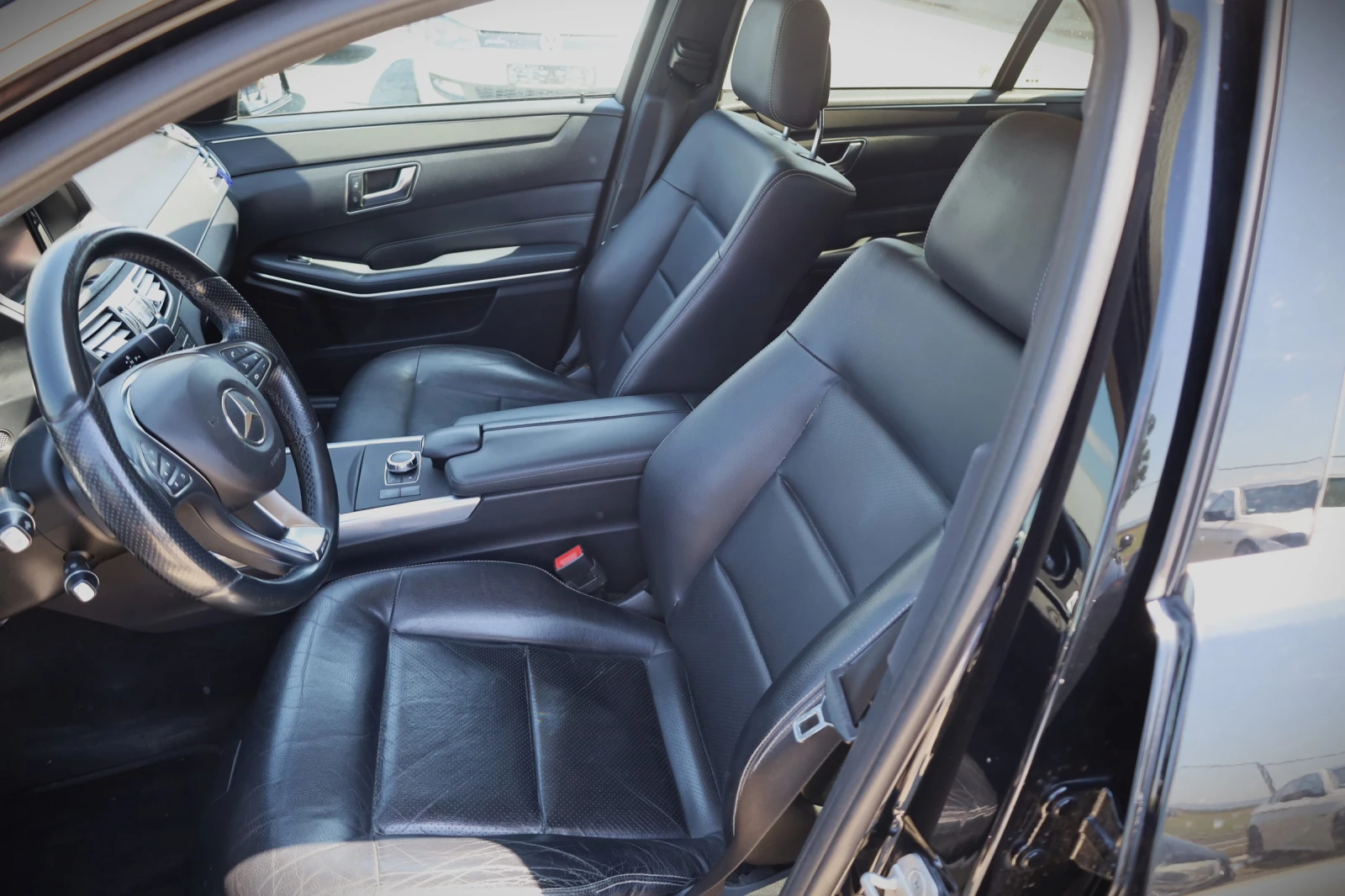 Mercedes-Benz E 200 БЛУЕТЕК, снимка 8 - Автомобили и джипове - 54602600
