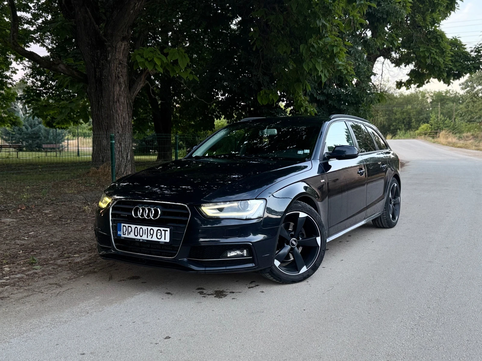 Audi A4 2.0TDI* QUATTRO* NAVI* ALCANTARA | Mobile.bg � ����������� 2