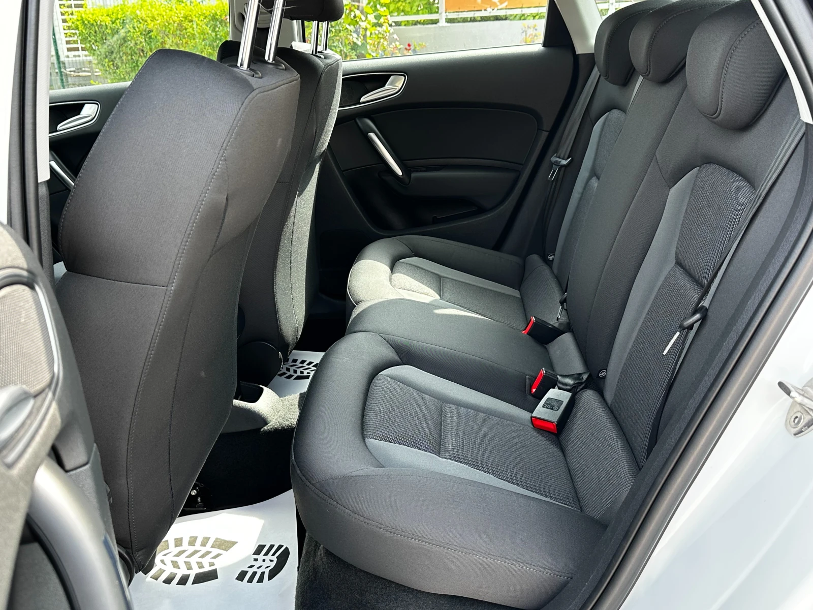Audi A1 S-line/Sportback/Автоматик/ГАРАНЦИЯ, снимка 9 - Автомобили и джипове - 55141452