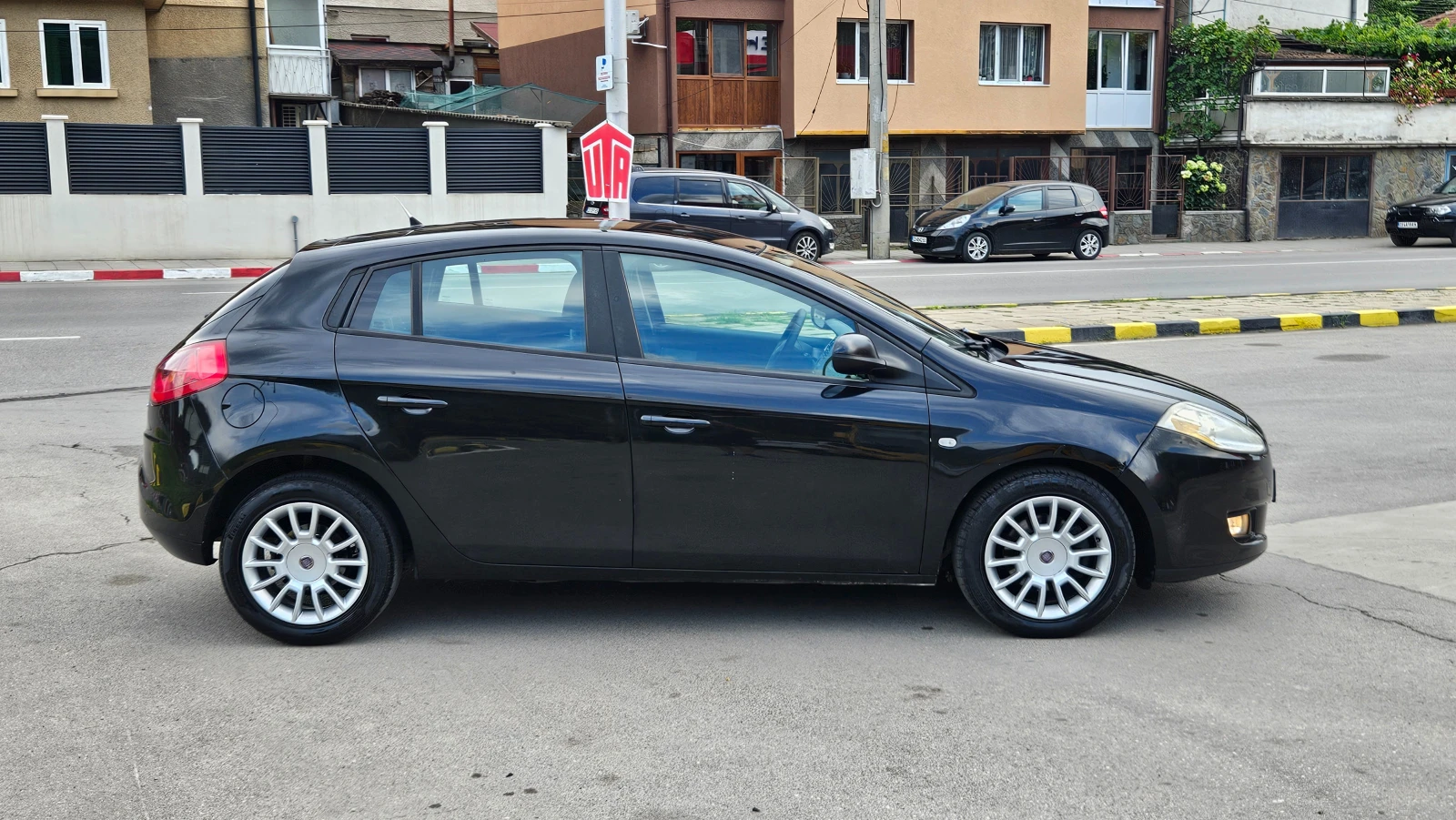 Fiat Bravo 1.6  M-Jet 6skorosti/Euro-5, снимка 7 - Автомобили и джипове - 55292286