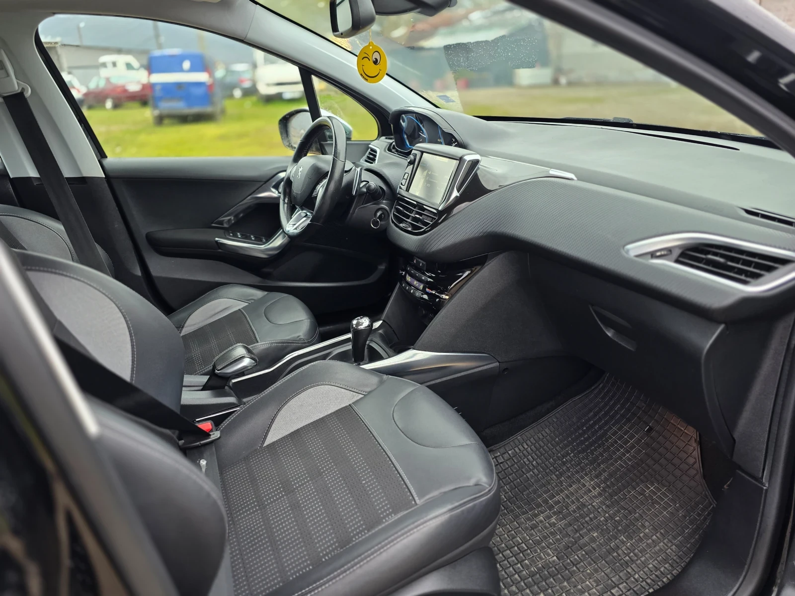 Peugeot 2008 1.6 hdi  | Mobile.bg � ����������� 10