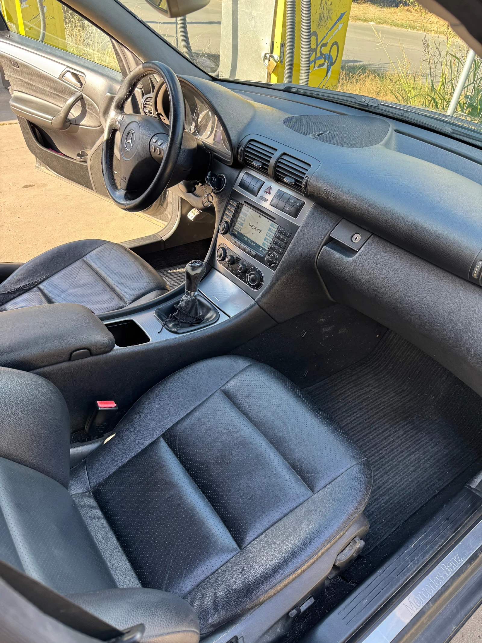 Mercedes-Benz C 220, снимка 5 - Автомобили и джипове - 56260589