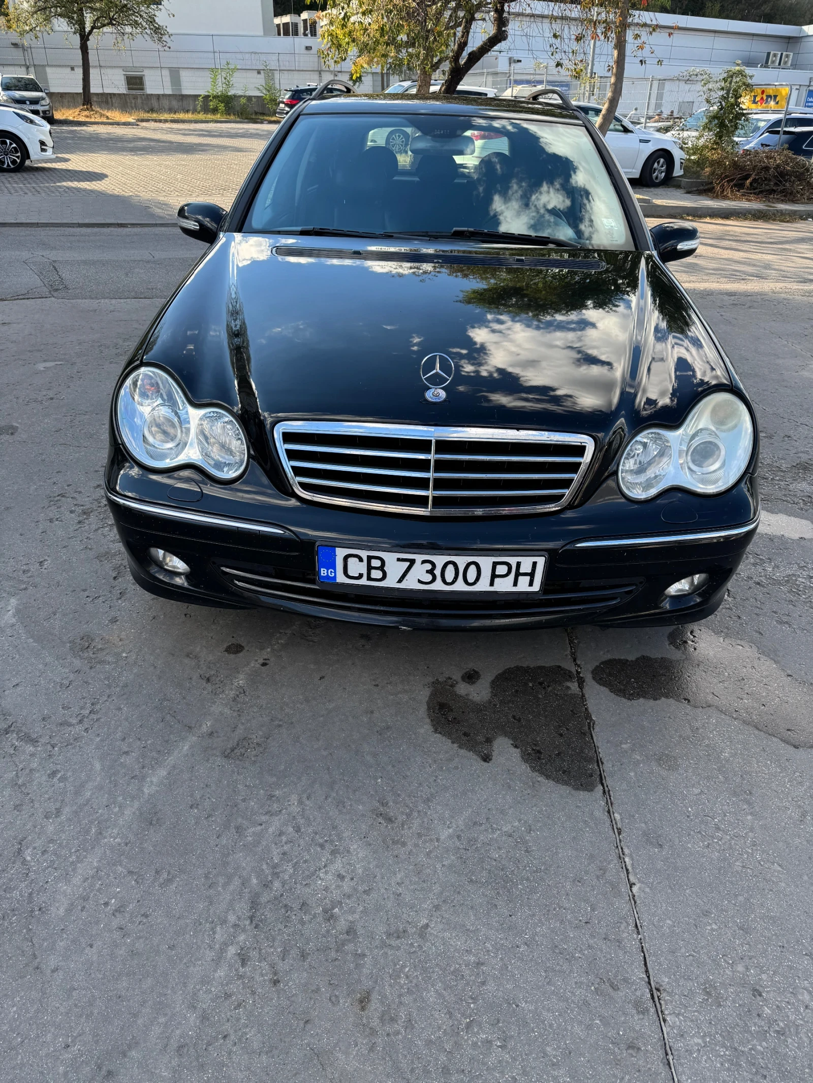 Mercedes-Benz C 220