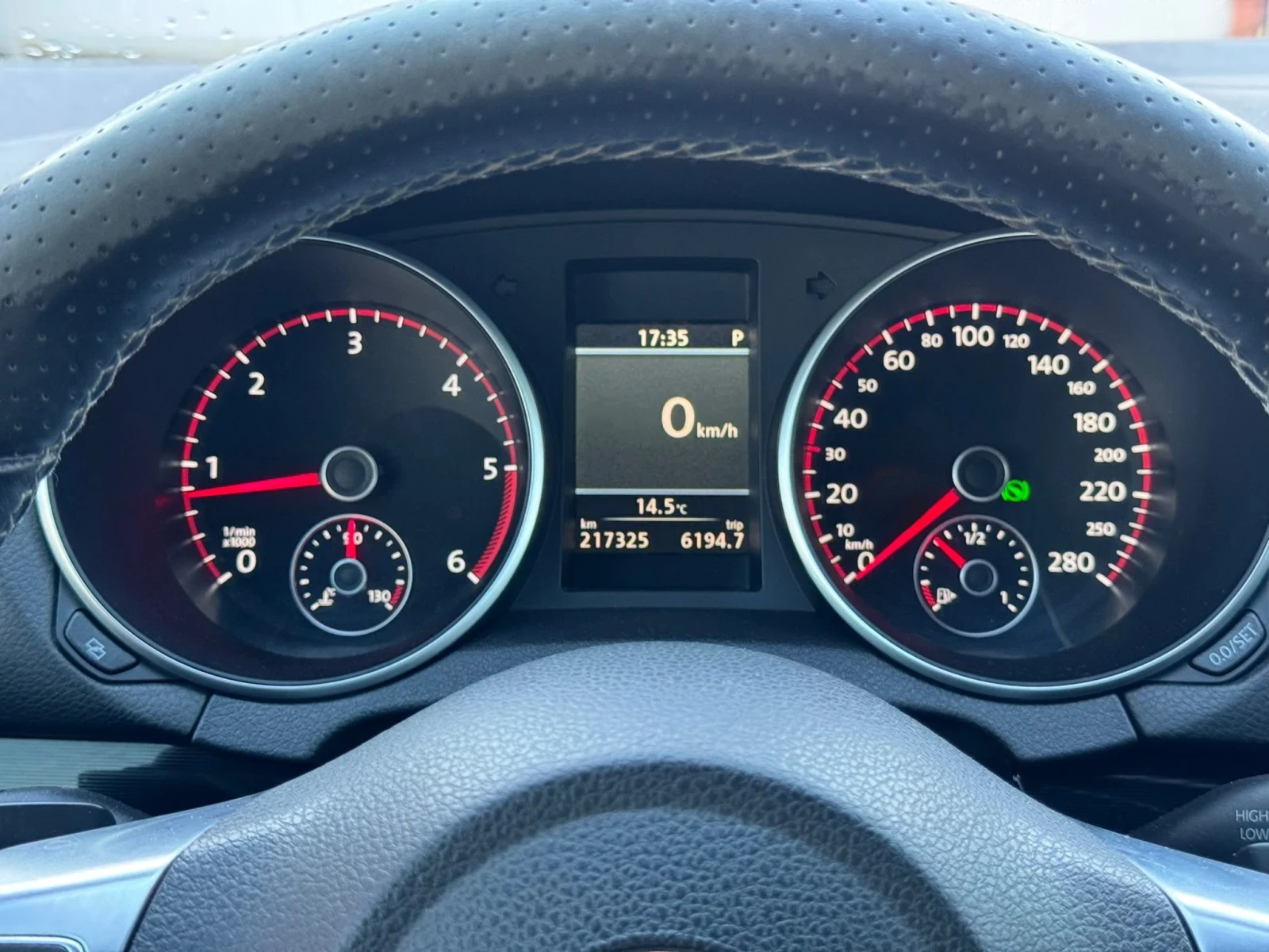 VW Golf, снимка 15 - Автомобили и джипове - 56404783
