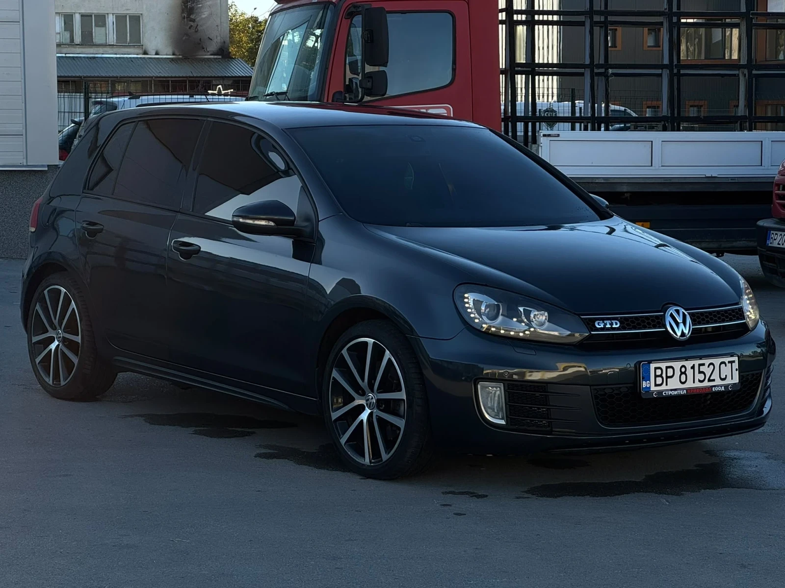 VW Golf, снимка 2 - Автомобили и джипове - 56404783