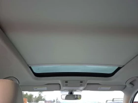 VW Tiguan  COMFORTLINE * ПАНОРАМА* 2 КЛЮЧА* CARFAX * , снимка 13