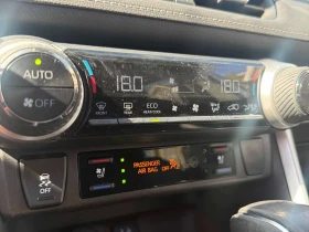 Toyota Rav4 AWD Hybrid Limited  CARFAX, снимка 16