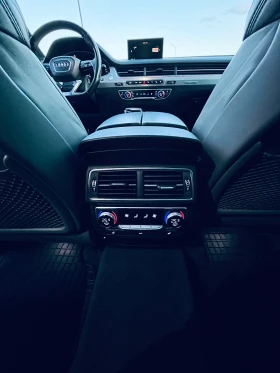 Audi SQ7 V8T - Panorama - Лизинг - Distronic - Quattro , снимка 11 - Автомобили и джипове - 44876579