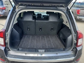 Jeep Compass * HIGH ALTITUDE * CARFAX *    | Mobile.bg    13