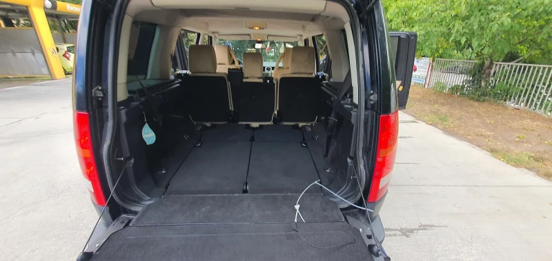 Land Rover Discovery, снимка 8 - Автомобили и джипове - 51601844