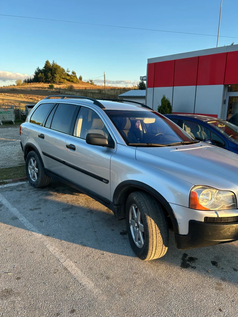 Volvo Xc90 2.4, снимка 2 - Автомобили и джипове - 52101573