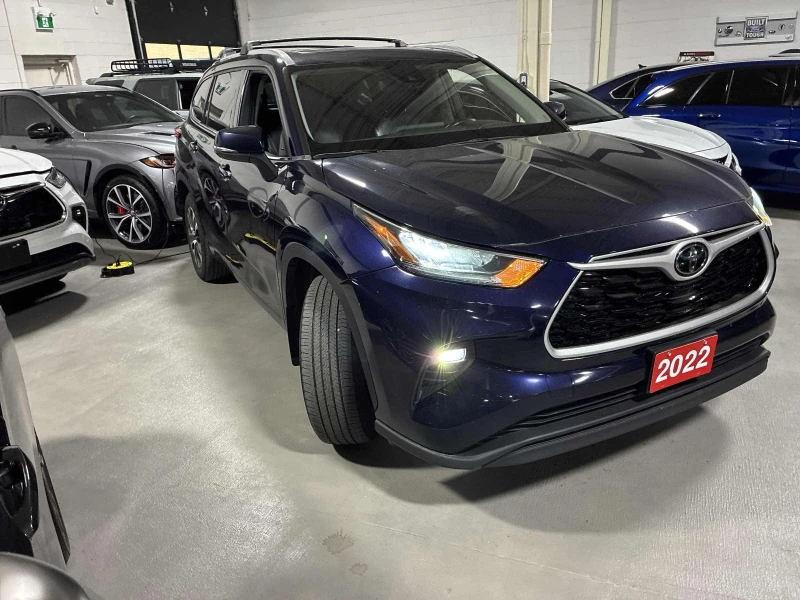 Toyota Highlander 3.5L V6 XLE , снимка 3 - Автомобили и джипове - 52474384