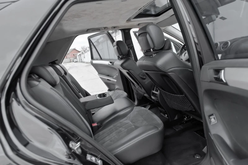 Mercedes-Benz ML 320 Sport, снимка 13 - Автомобили и джипове - 52597061