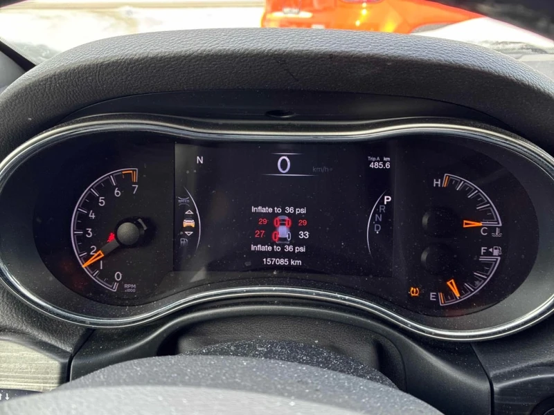 Jeep Grand cherokee * Laredo * CARFAX * , снимка 8 - Автомобили и джипове - 53224587