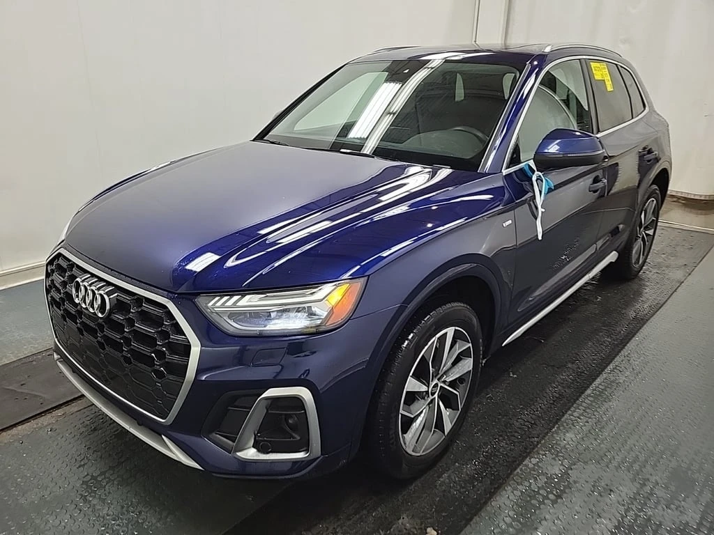 Audi Q5 45tfsi TECHNIK * CARFAX * Дигитално табло * Пано, снимка 1