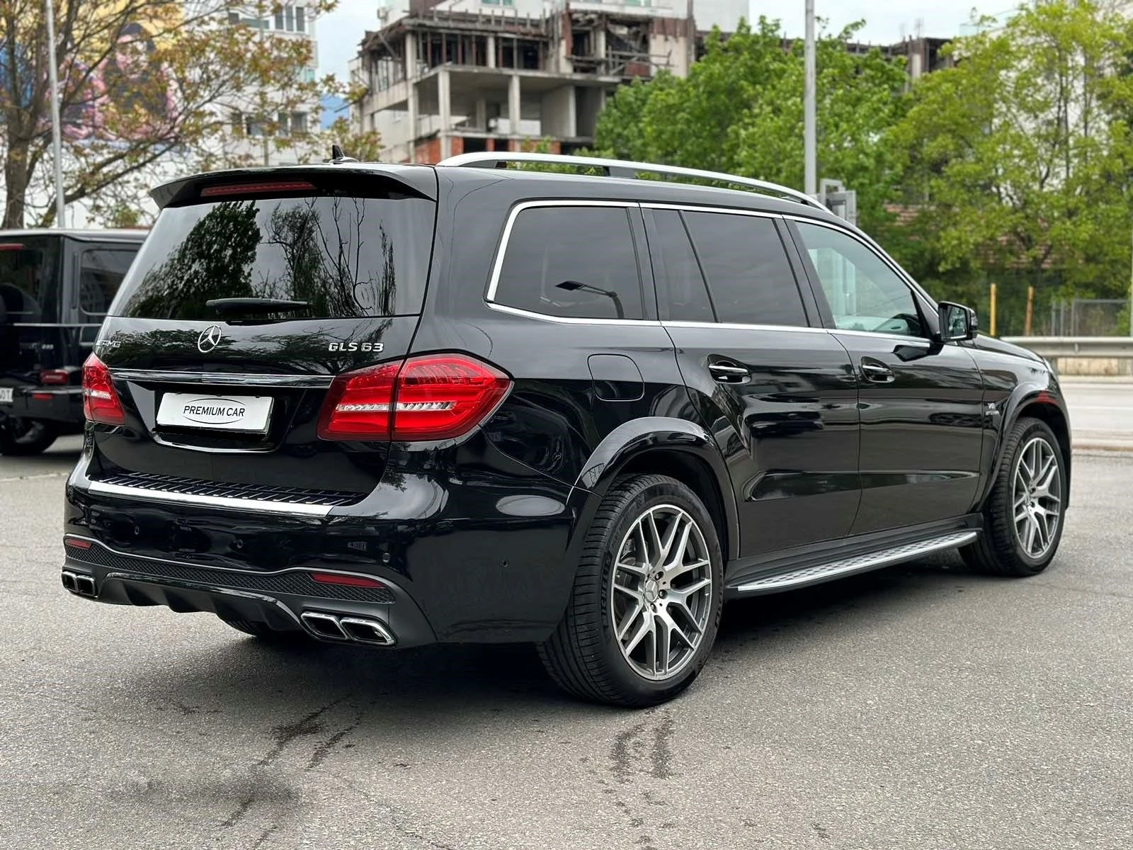 Mercedes-Benz GLS 63 AMG  - изображение 6