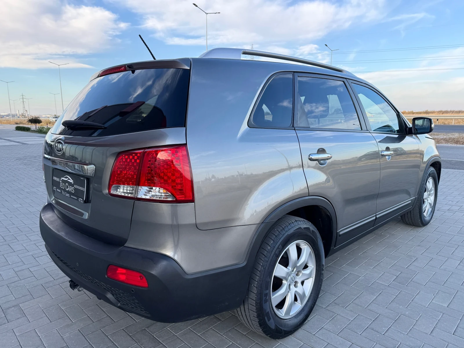 Kia Sorento 2.4i 175к.с ACTIV / LPG BRC / EURO 5 - изображение 7