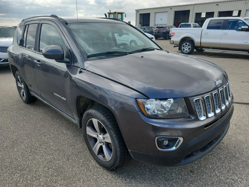 Jeep Compass * HIGH ALTITUDE * CARFAX * БЕЗ ПЪРВОНАЧАЛНА ВНОСКА - изображение 2