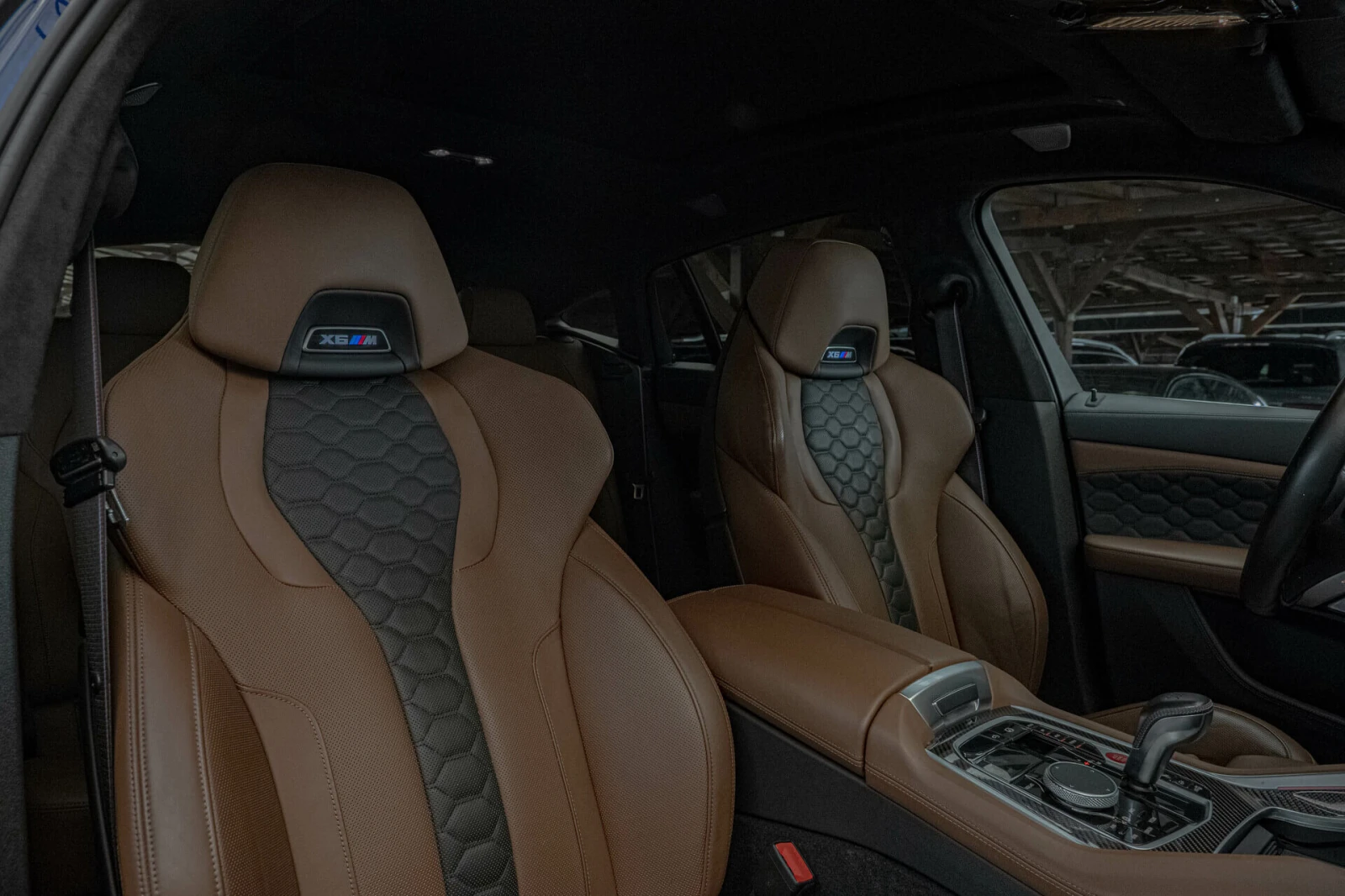 BMW X6 M Competition/Bowers & Wilkins/Carbon/Обдухване/Ка, снимка 9 - Автомобили и джипове - 54602491