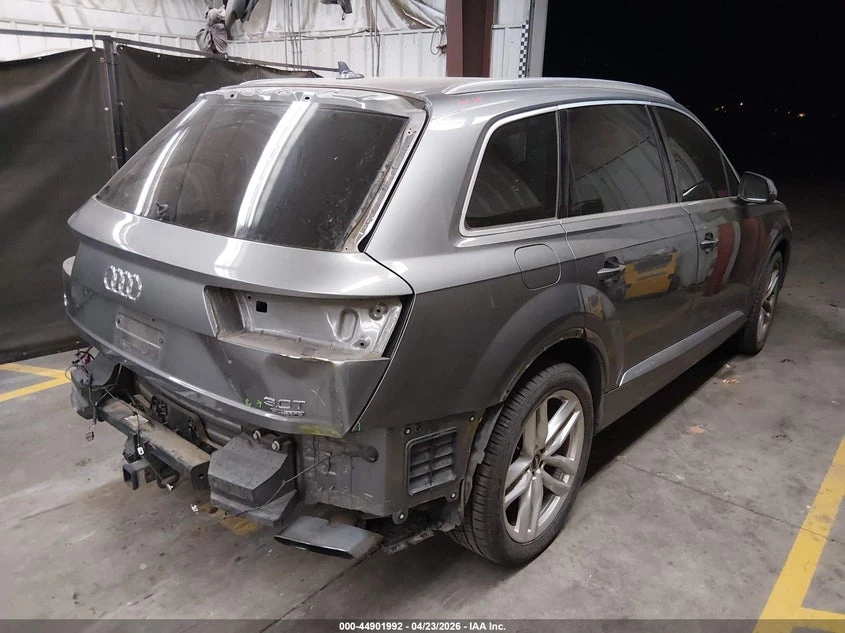 Audi Q7 3.0l 3.0T Premium, снимка 4 - Автомобили и джипове - 54859820