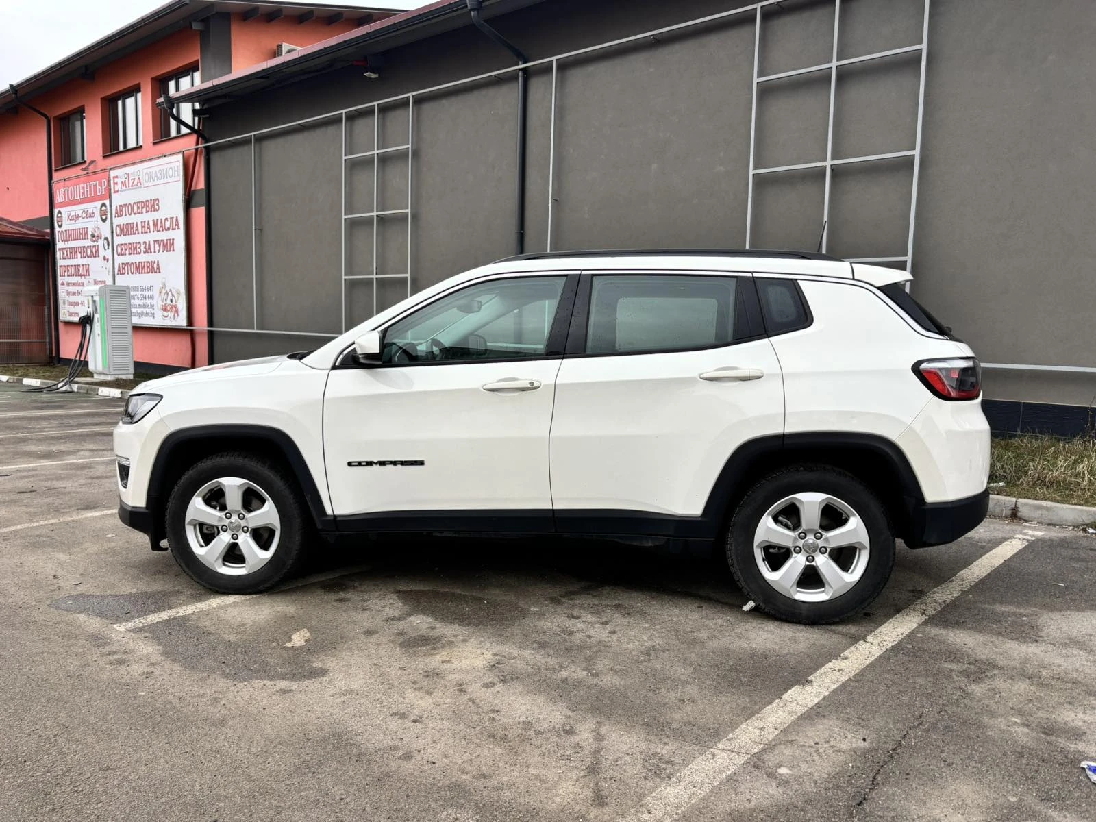 Jeep Compass LATITUDE , снимка 5 - Автомобили и джипове - 55549880