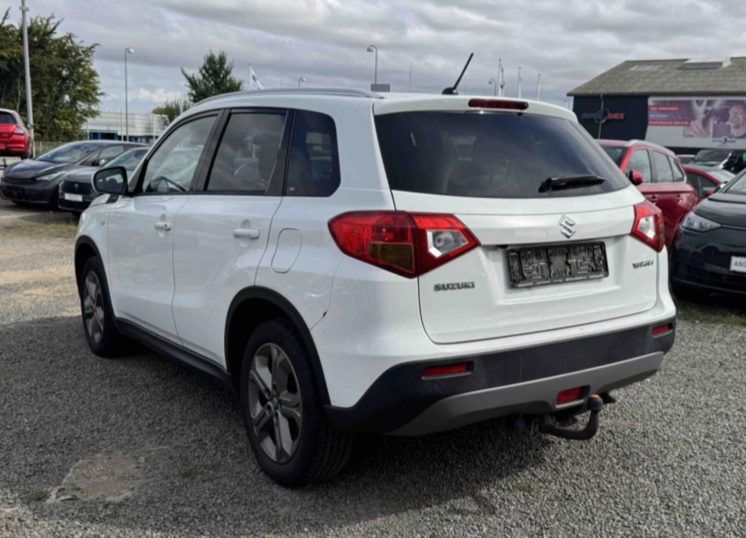 Suzuki Vitara Active 1.6 Бензин, снимка 2 - Автомобили и джипове - 55733280