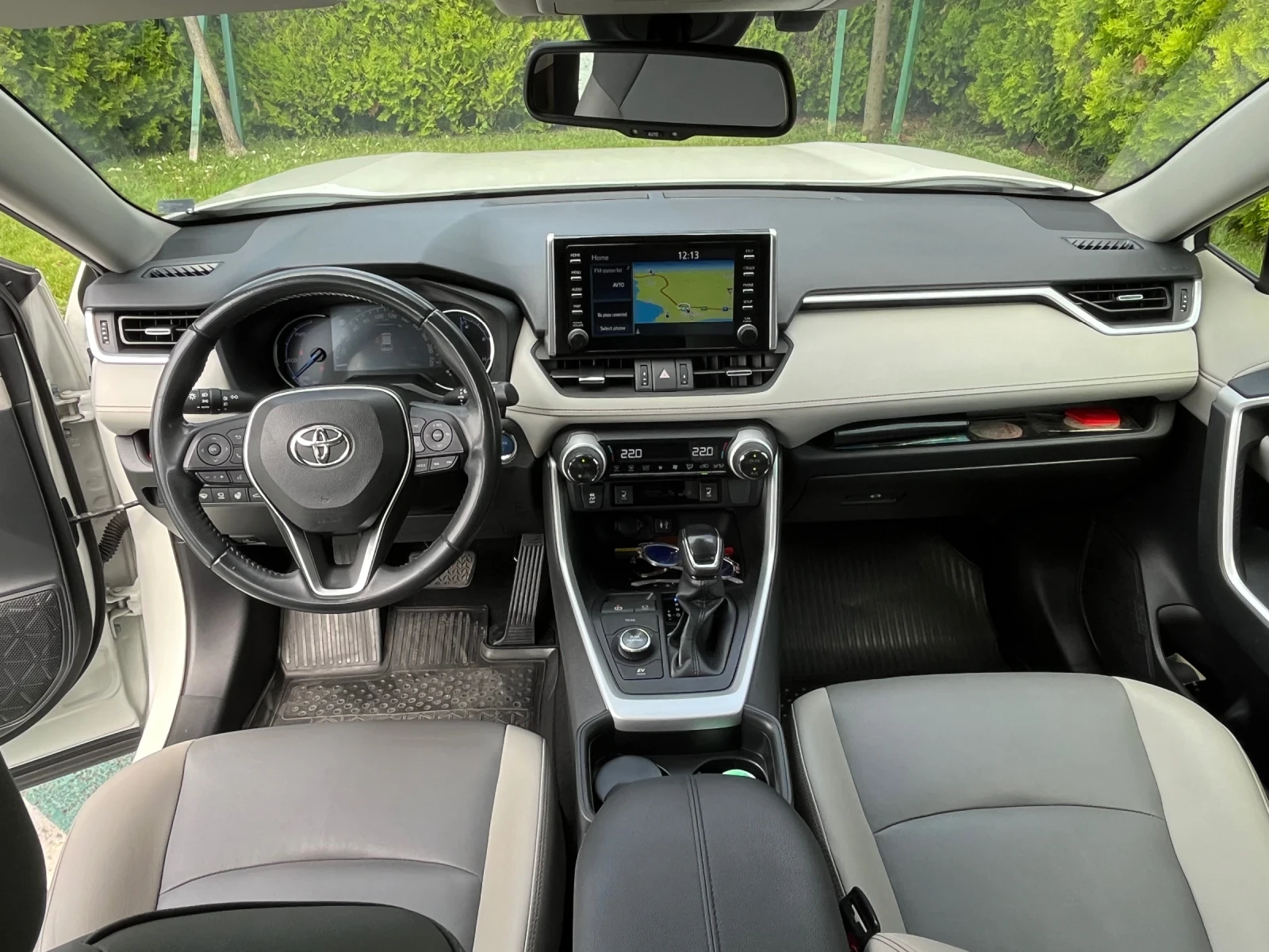 Toyota Rav4 Toyota RAV4 Hybrid 2019   49 000 км , снимка 10 - Автомобили и джипове - 55988647