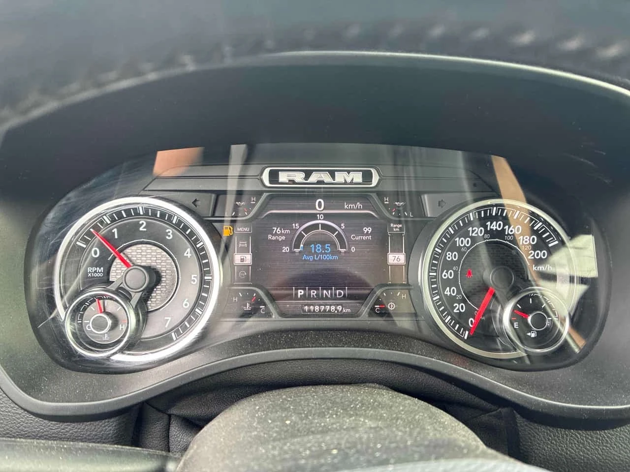 Dodge RAM 1500 * Big Horn * CARFAX * ОПЦИЯ ЗА ФИНАНСИРАНЕ, снимка 8 - Автомобили и джипове - 56262211