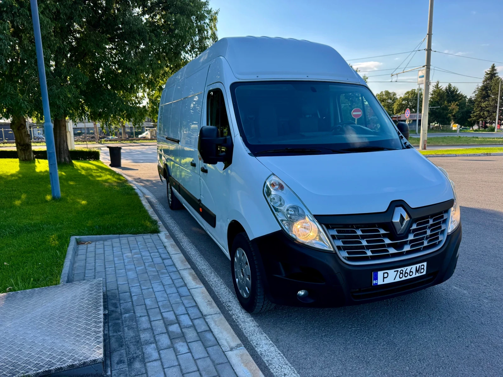 Renault Master 2.3 МАКСИ!!!КАМЕРА!!!КЛИМА!!!ТОП СЪСТОЯНИЕ!!ЛИЗИНГ, снимка 2 - Бусове и автобуси - 54973890
