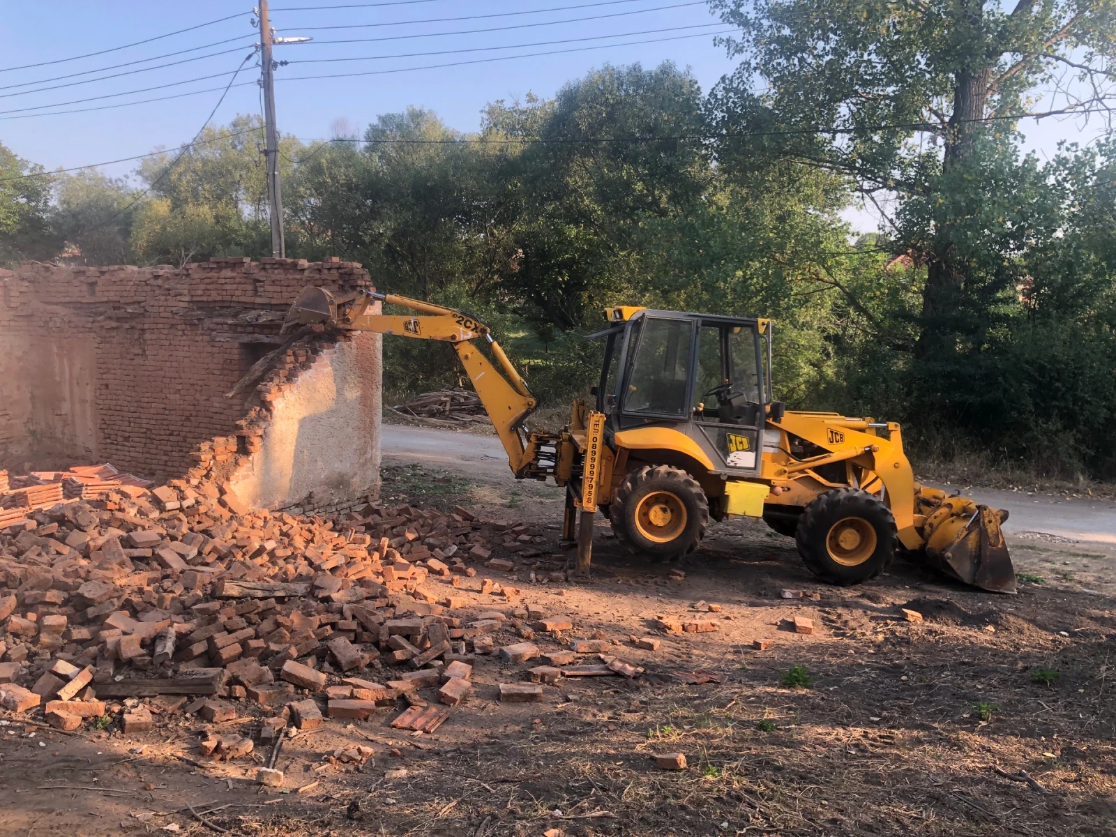 Багер JCB cx2, снимка 13 - Индустриална техника - 56167637