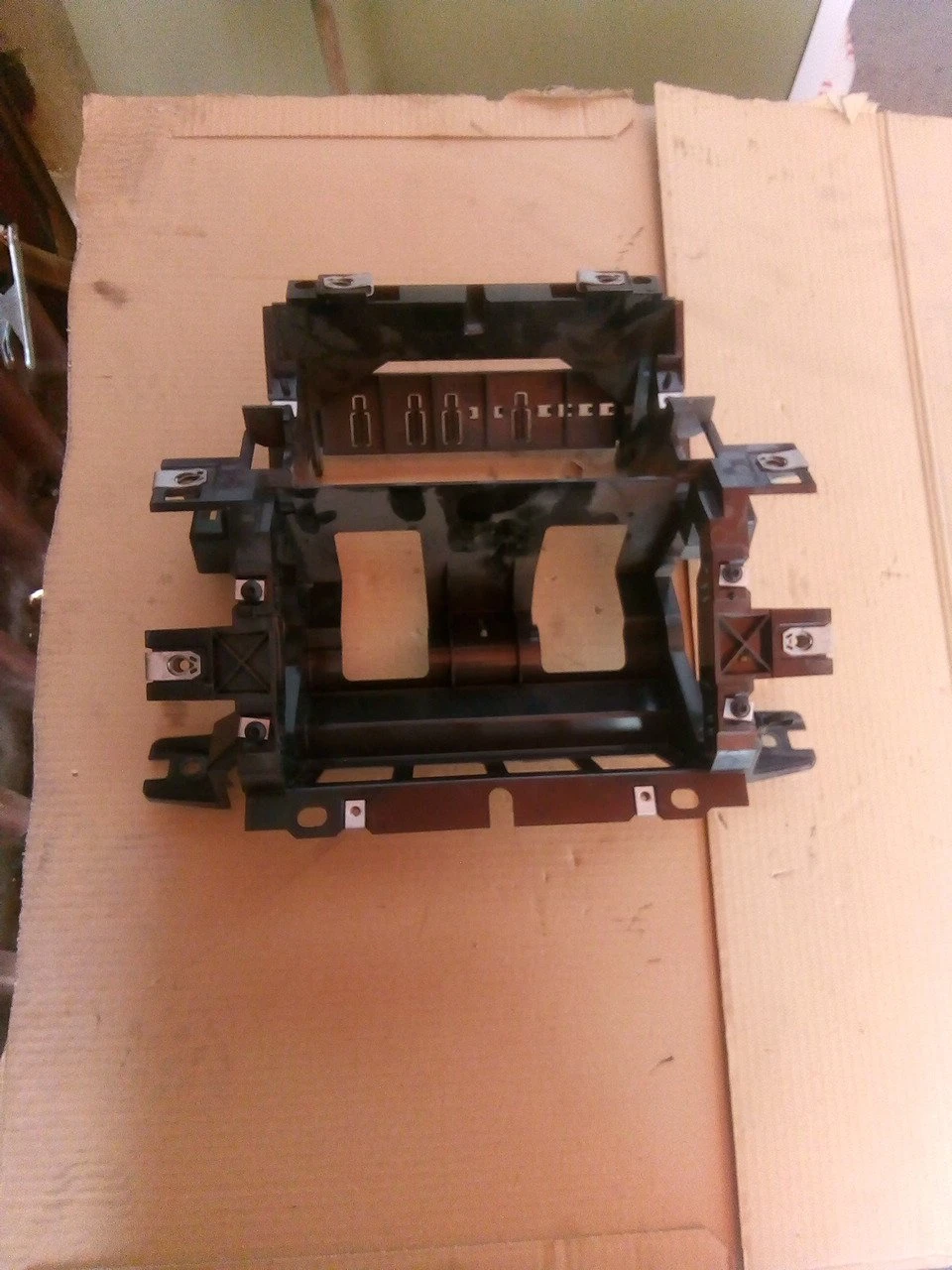 централна конзола за Ланд Ровър Евок