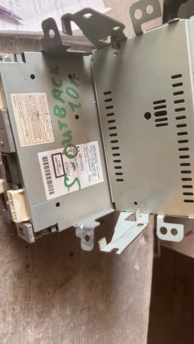 ���������� ����� / GPS � ����� ������� �� Subaru Outback 2010 - B810052 / FXDA09ELEF2 / Y396182-72 | Mobile.bg � ����� ������ 2