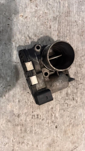 Дроселова Клапа за Renault Megane 2006 - 8200330812 / 200330810 / 0281002681