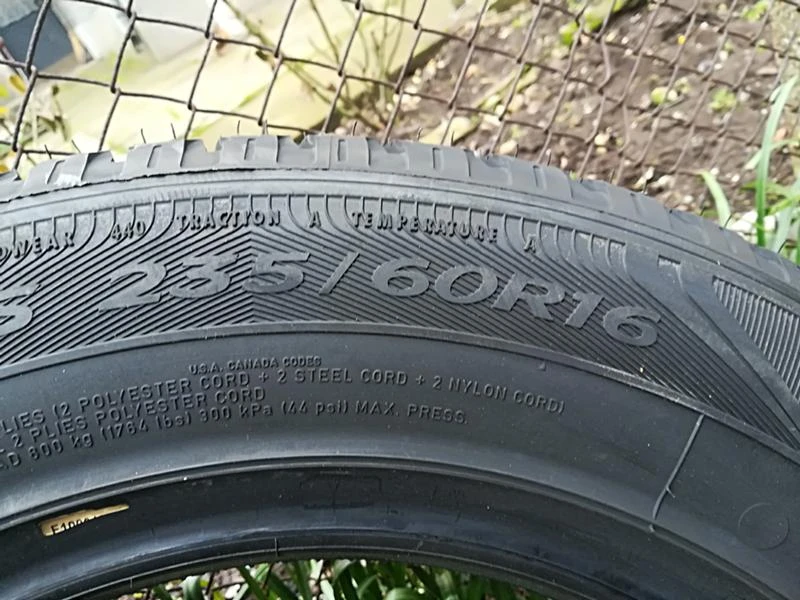 Гуми Летни 235/60R16, снимка 8 - Гуми и джанти - 24123287