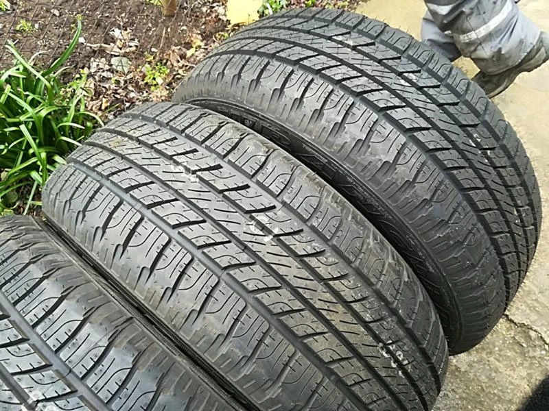 Гуми Летни 235/60R16, снимка 4 - Гуми и джанти - 24123287