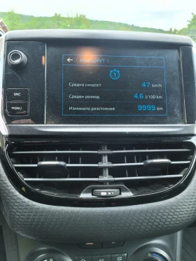 Peugeot 2008 89000км. РЕАЛНИ 6СК.1.5HDI, снимка 11