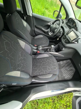 Peugeot 2008 89000км. РЕАЛНИ 6СК.1.5HDI, снимка 16