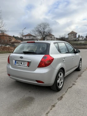Kia Ceed КЛИМАТРОНИК , снимка 4
