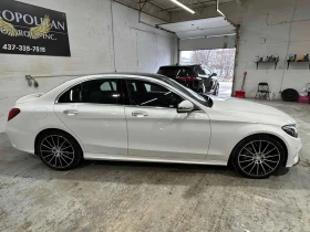 Mercedes-Benz C 300 * CARFAX * ОПЦИЯ ЗА ФИНАНСИРАНЕ, снимка 3