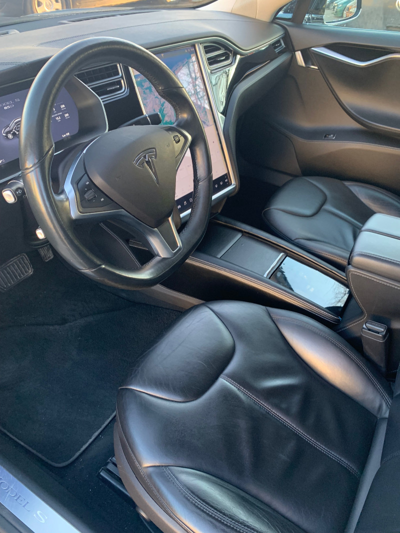 Tesla Model S, снимка 9 - Автомобили и джипове - 45323609